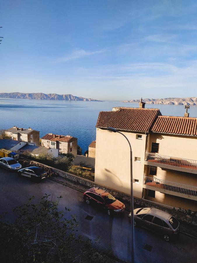 Novouredeni Stan S Balkonom I Pogledom Na More Senj  Dış mekan fotoğraf
