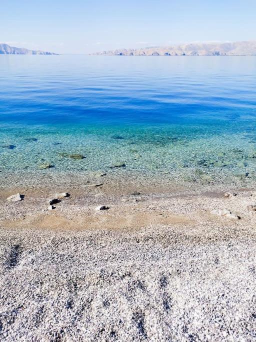 Novouredeni Stan S Balkonom I Pogledom Na More Senj  Dış mekan fotoğraf